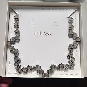 Stella and Dot Hatley Baguette Necklace